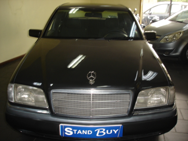 Mercedes-Benz C 220D
