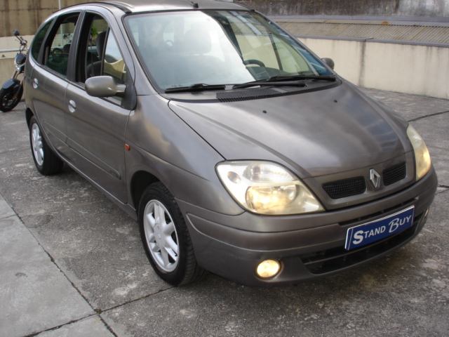 Renault Megane Scenic 1.4 16V.